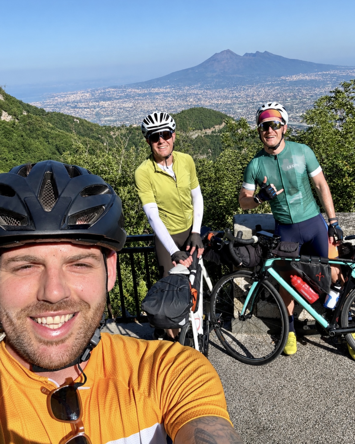 Bourbon Cycle Route one way bike rental from Naples to Bari